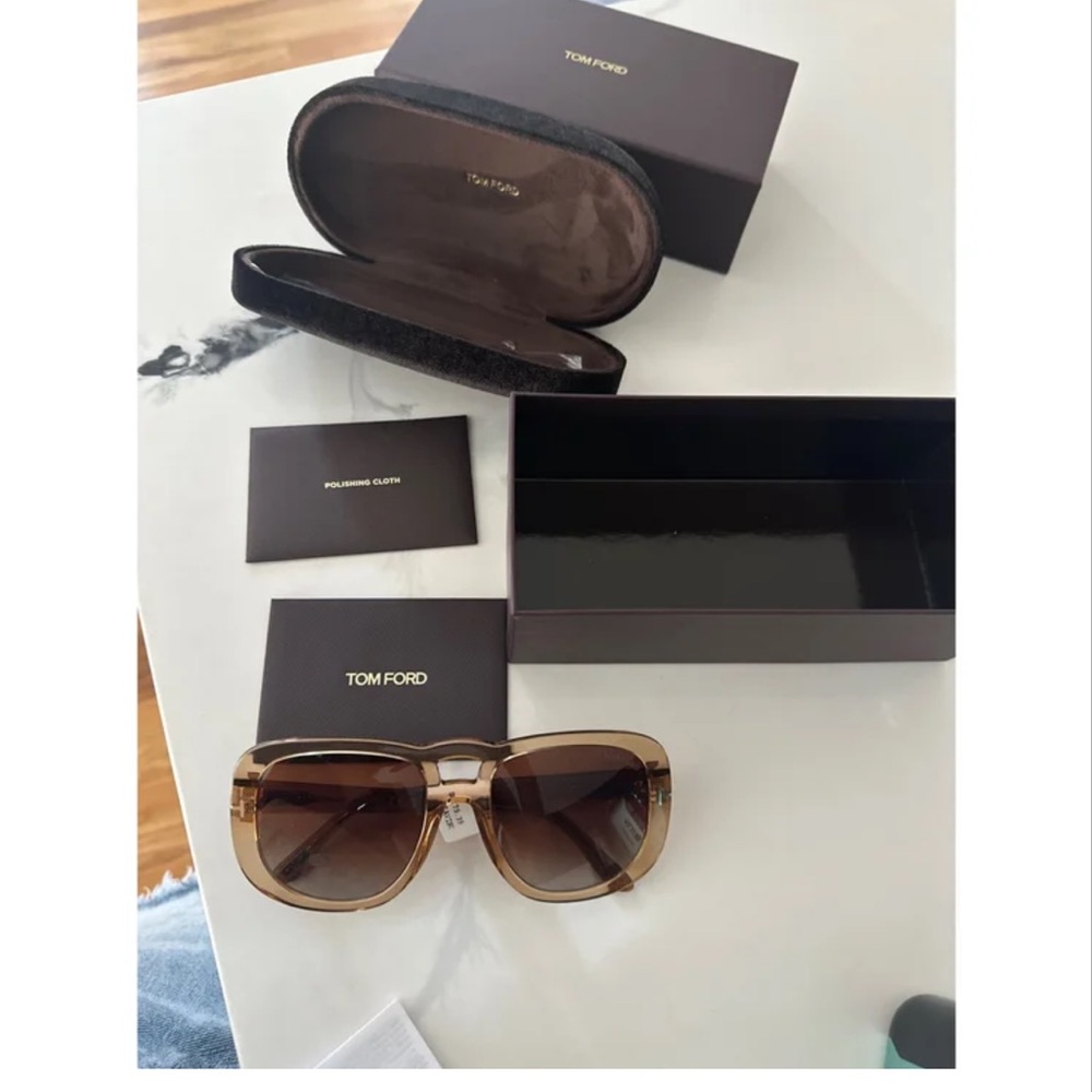 Tom Ford Oversized Sunglasses Brown Frame